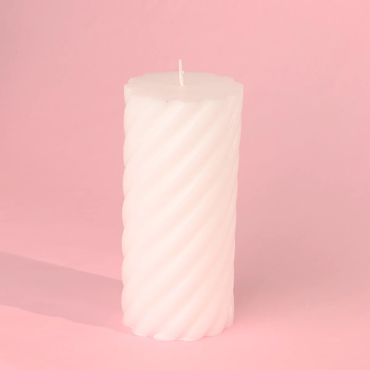 Bougie votive conique blanche